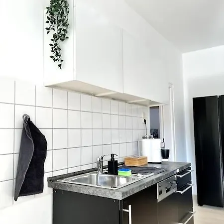 Spacestays Designer Netflix Wifi Playstation 4 Balkon *