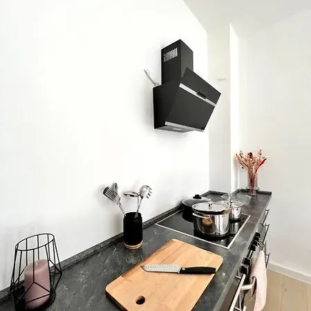 Lägenhet Spacestays Designer Netflix Wifi Playstation 4 Balkon