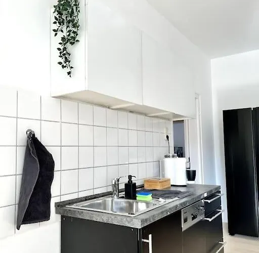 Spacestays Designer Netflix Wifi Playstation 4 Balkon *