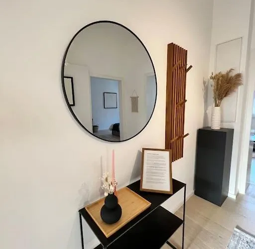 Spacestays Designer Netflix Wifi Playstation 4 Balkon