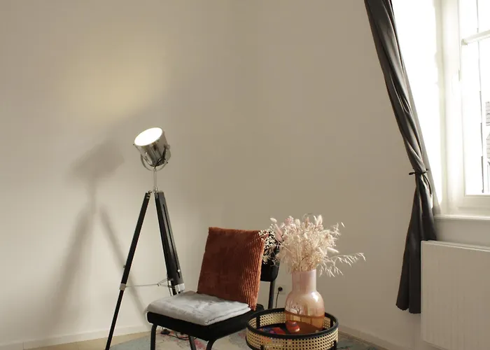 Spacestays Designer Netflix Wifi Playstation 4 Balkon Apartment Essen